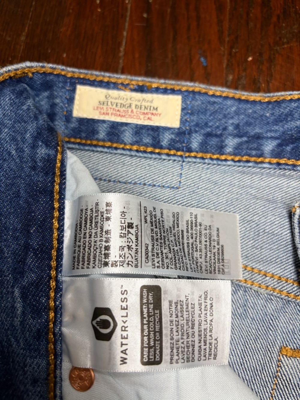 Levi’s 501® ORIGINAL SELVEDGE WOMEN'S JEANS 26x32 - Picture 6 of 10